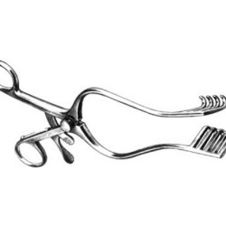 Travers Retractor